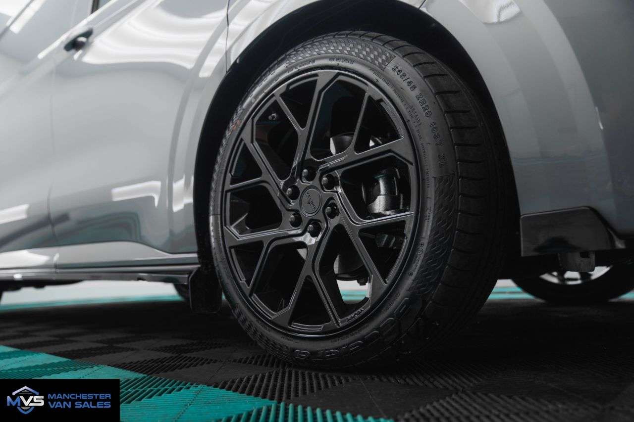 A 0 VOLKSWAGEN TRANSPORTER 2.0 SWB 170BHP AUTO Matrix X SPORT STONE GREY A 0 VOLKSWAGEN TRANSPORTER 2.0 SWB 170BHP AUTO Matrix X SPORT STONE GREY