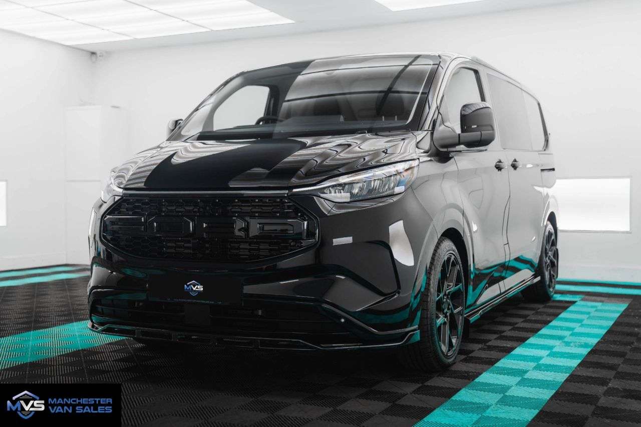 A null FORD TRANSIT CUSTOM 2.5 PHEV 232BHP AUTO Matrix X SPORT EDITION DCAB A null FORD TRANSIT CUSTOM 2.5 PHEV 232BHP AUTO Matrix X SPORT EDITION DCAB