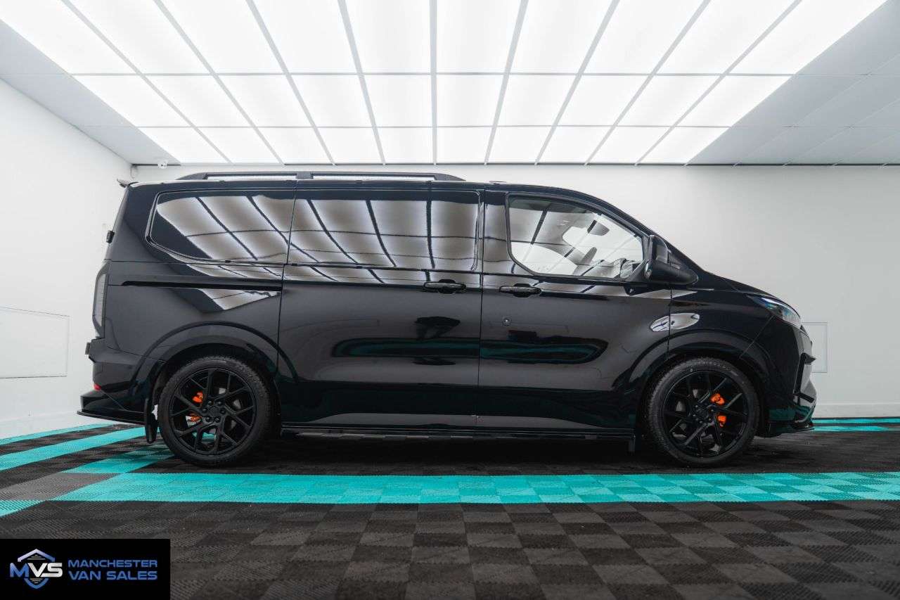 A null FORD TRANSIT CUSTOM 2.5 PHEV MATRIX X SPORT EDITION 232BHP AUTO - ALLOYS A null FORD TRANSIT CUSTOM 2.5 PHEV MATRIX X SPORT EDITION 232BHP AUTO - ALLOYS