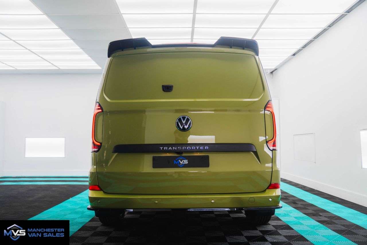A null VOLKSWAGEN TRANSPORTER 2.0 SWB COMMERCE PRO MATRIX SPORT EDITION 150 AUTO A null VOLKSWAGEN TRANSPORTER 2.0 SWB COMMERCE PRO MATRIX SPORT EDITION 150 AUTO