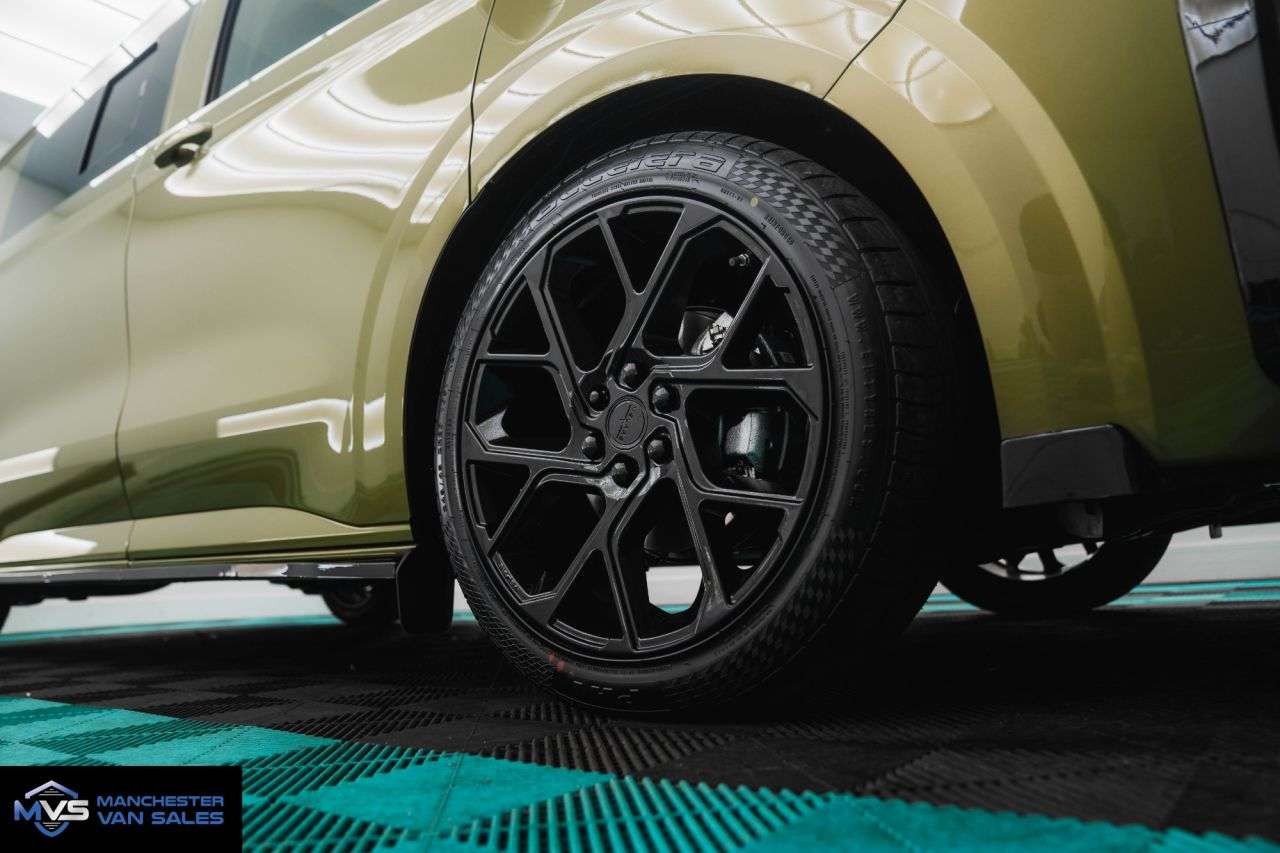 A 0 VOLKSWAGEN TRANSPORTER 2.0 SWB COMMERCE PRO MATRIX SPORT AUTO KOMBI CONVERSION A 0 VOLKSWAGEN TRANSPORTER 2.0 SWB COMMERCE PRO MATRIX SPORT AUTO KOMBI CONVERSION