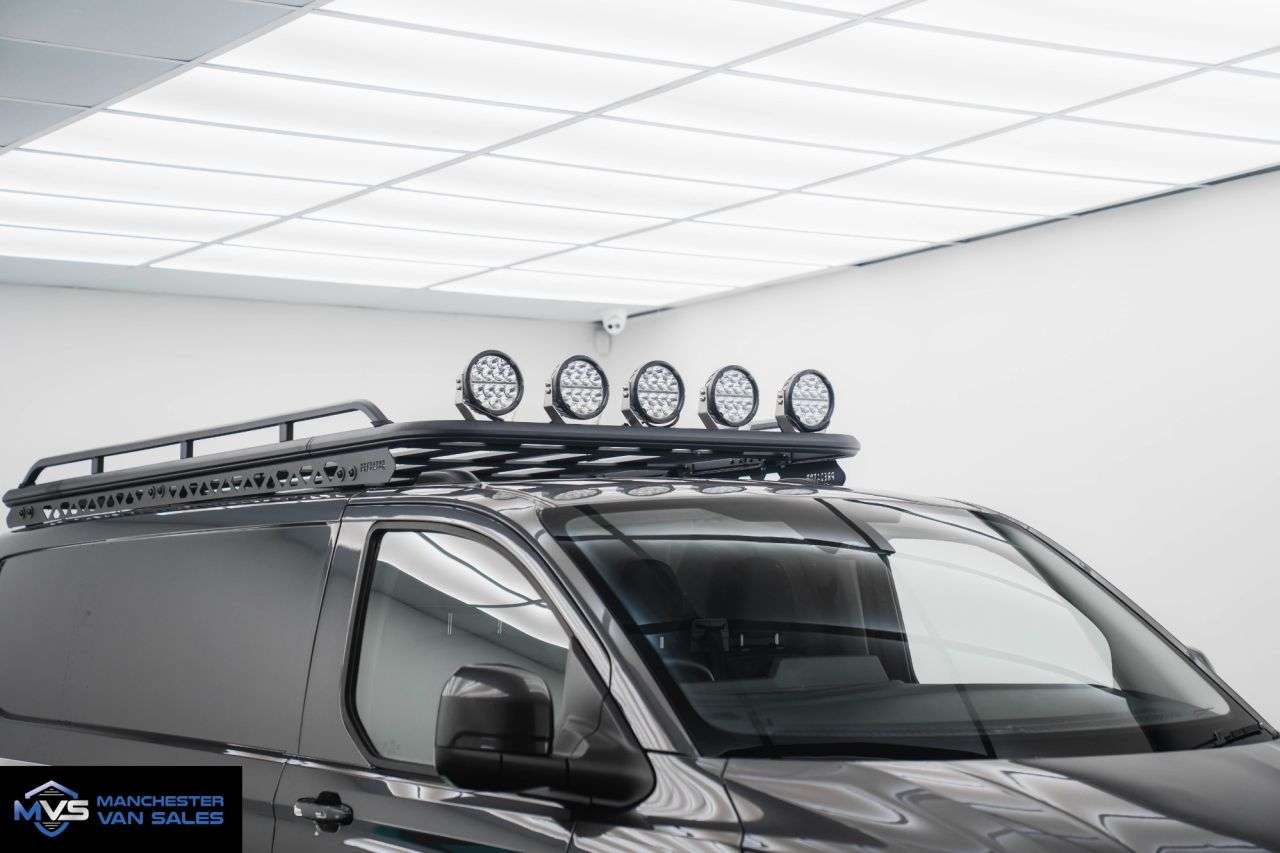 A 0 FORD TRANSIT CUSTOM 2.0 320 SWB MCR EXPLORER EDITION - ROGUE ALLOY WHEELS A 0 FORD TRANSIT CUSTOM 2.0 320 SWB MCR EXPLORER EDITION - ROGUE ALLOY WHEELS