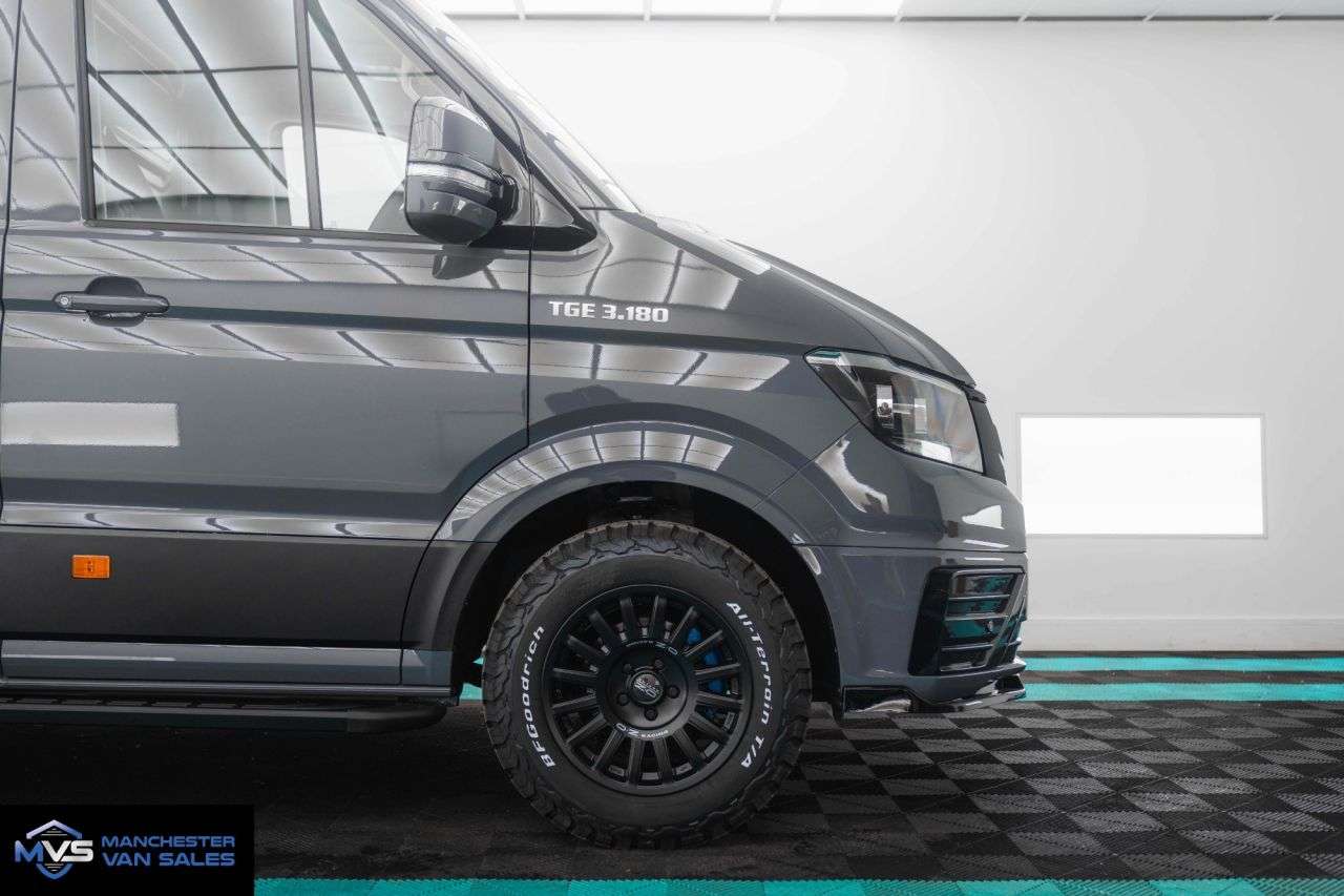 A 0 MAN TGE 2.0 FWD MWB MCR EDITION 180BHP AUTO - DIGITAL DASH A 0 MAN TGE 2.0 FWD MWB MCR EDITION 180BHP AUTO - DIGITAL DASH