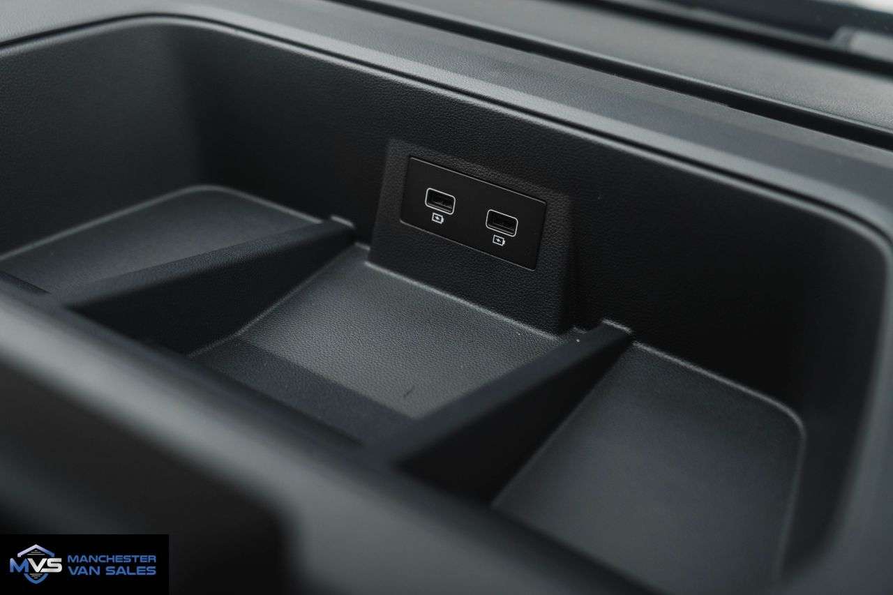 2026 RENAULT TRAFIC 2026 RENAULT TRAFIC