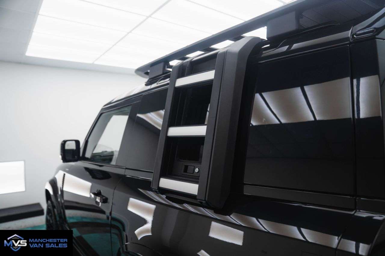 2025 LAND ROVER DEFENDER 2025 LAND ROVER DEFENDER