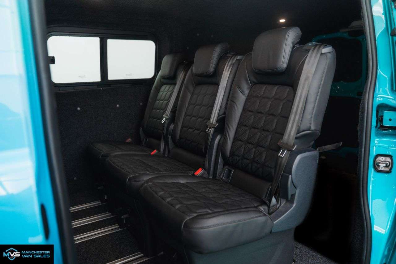 A 2024 FORD TRANSIT CUSTOM 2.0 LWB MCR SPEC C EDITION 170BHP AUTO DCAB CONVERSION A 2024 FORD TRANSIT CUSTOM 2.0 LWB MCR SPEC C EDITION 170BHP AUTO DCAB CONVERSION