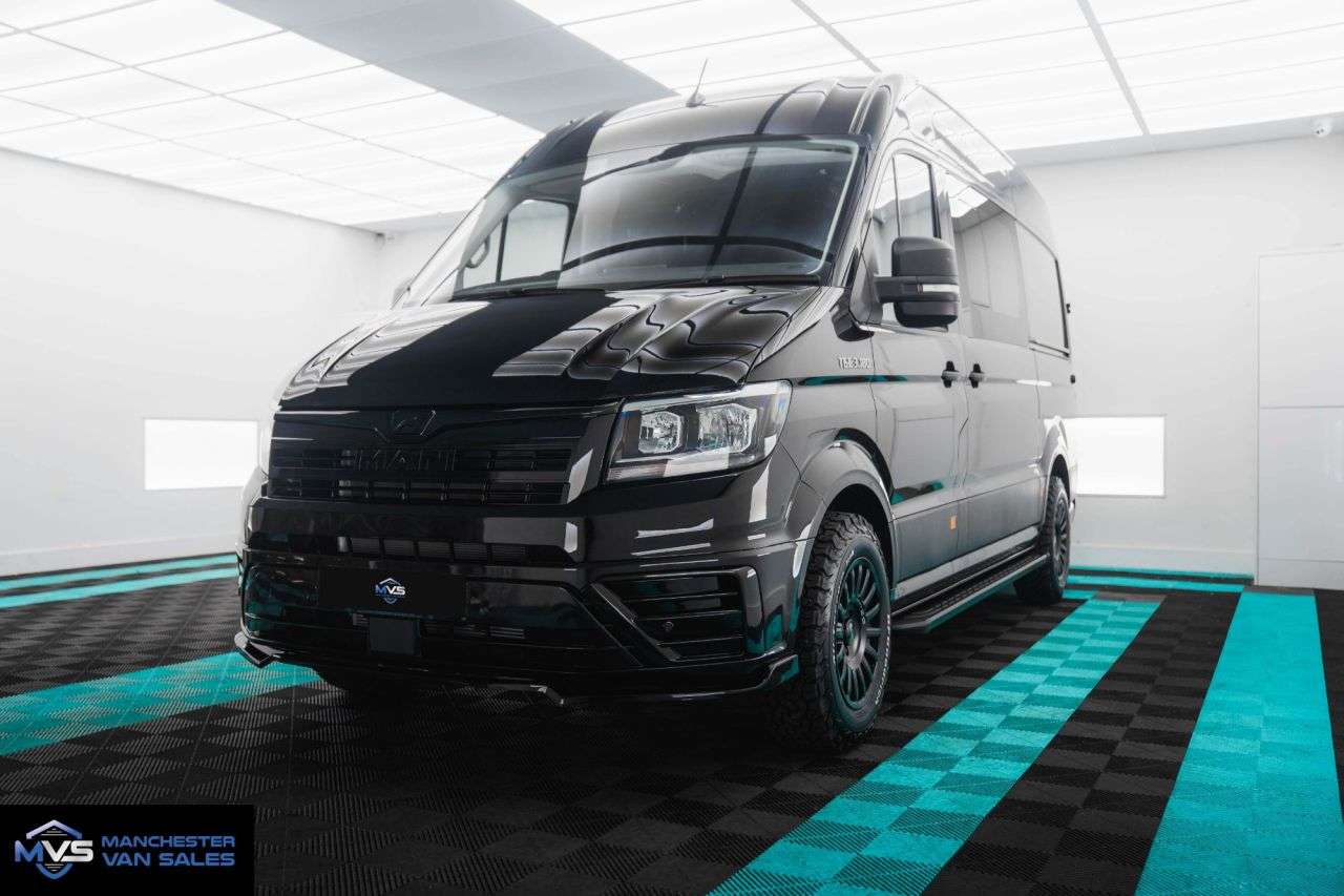 A 0 MAN TGE 2.0 MWB FWD MCR BLACK EDITION 180BHP AUTO KOMBI CONVERSION A 0 MAN TGE 2.0 MWB FWD MCR BLACK EDITION 180BHP AUTO KOMBI CONVERSION