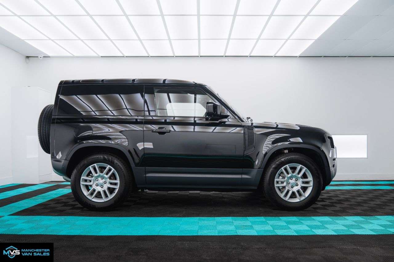 null LAND ROVER DEFENDER 90 null LAND ROVER DEFENDER 90