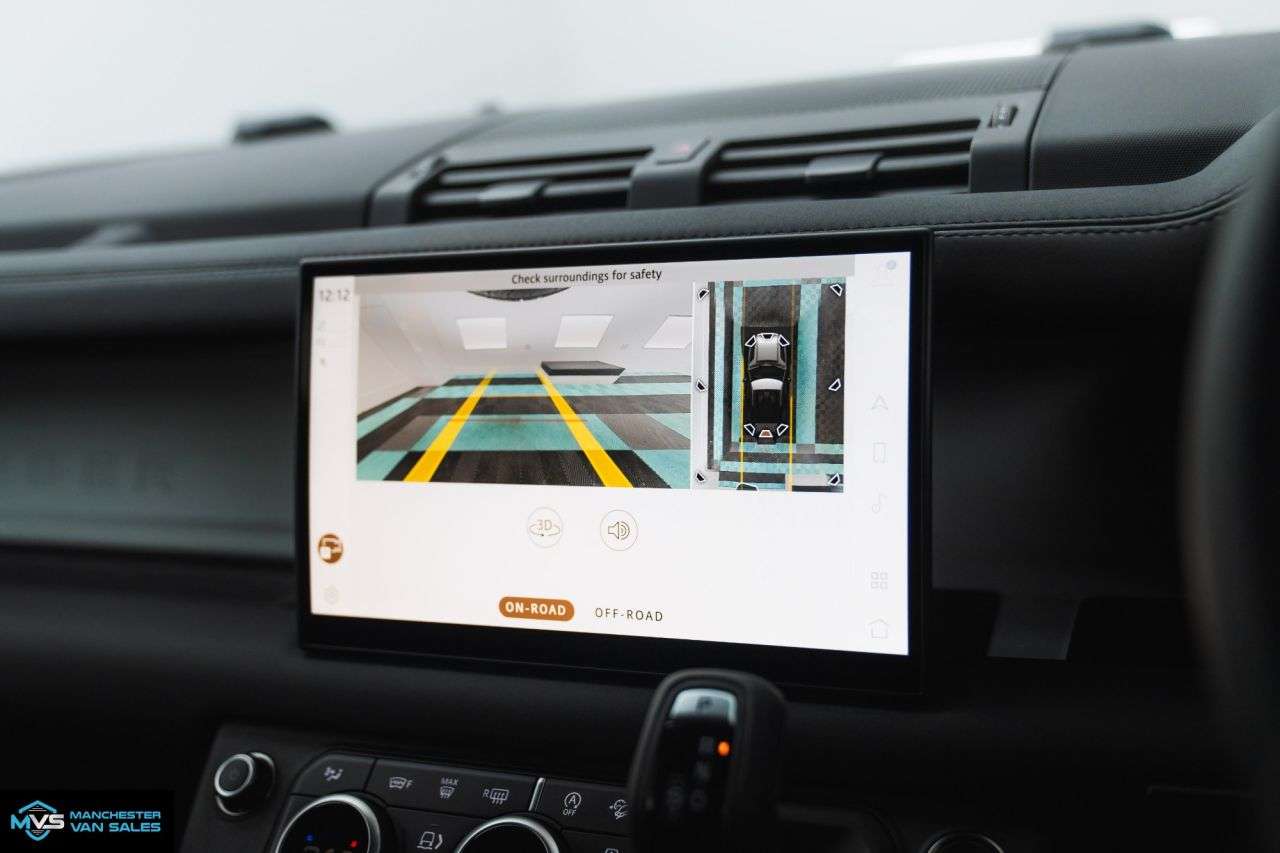 null LAND ROVER DEFENDER 90 null LAND ROVER DEFENDER 90