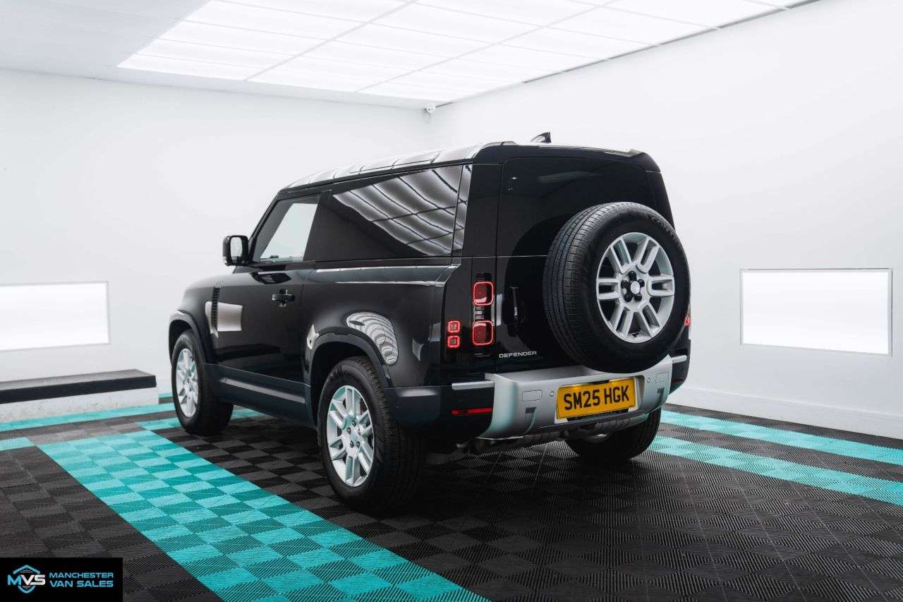 null LAND ROVER DEFENDER 90 null LAND ROVER DEFENDER 90