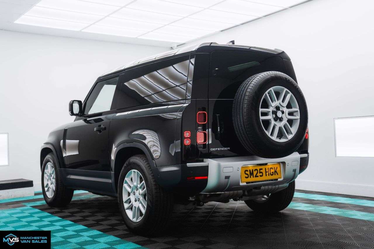 null LAND ROVER DEFENDER 90 null LAND ROVER DEFENDER 90