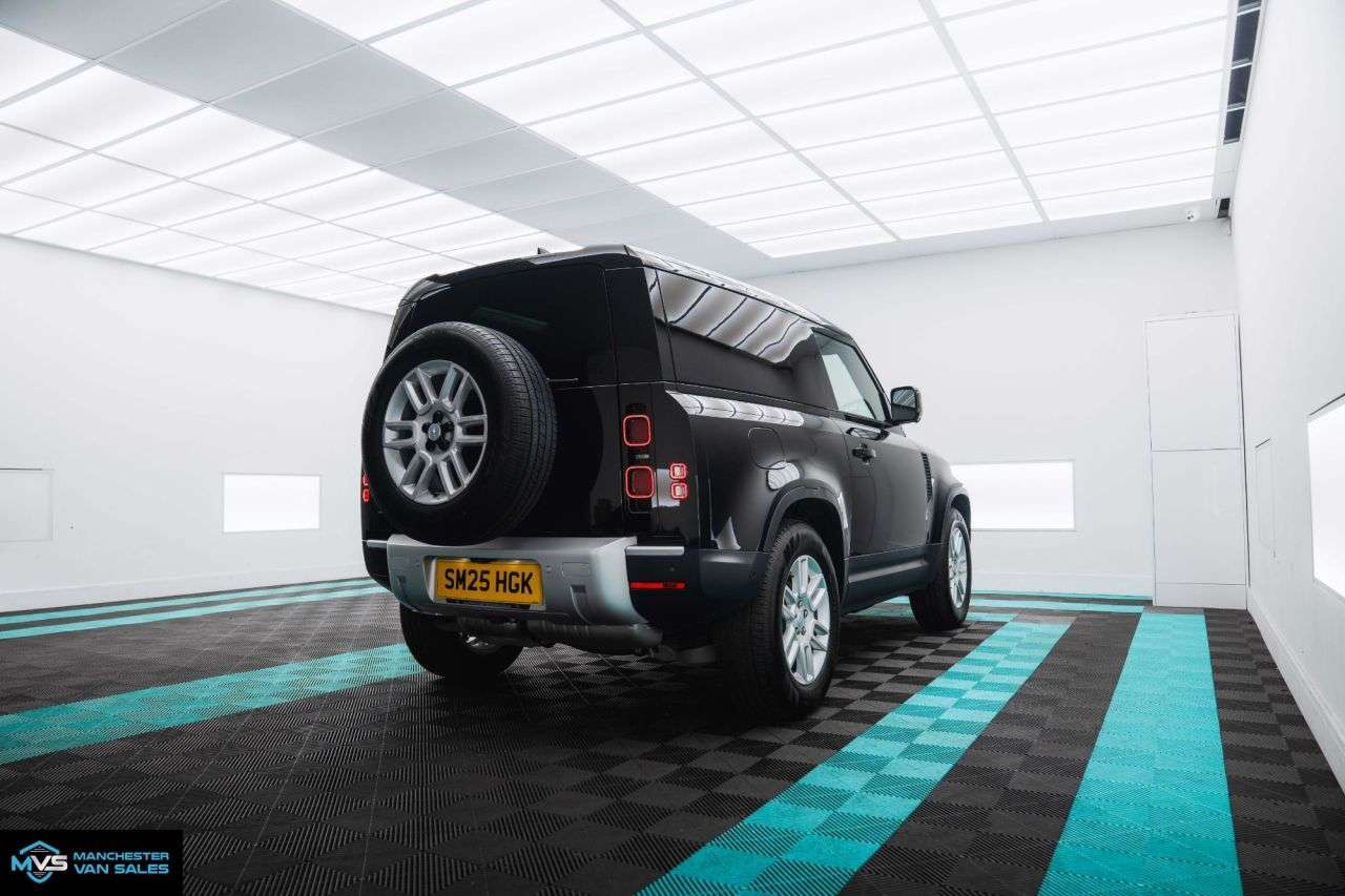 null LAND ROVER DEFENDER 90 null LAND ROVER DEFENDER 90