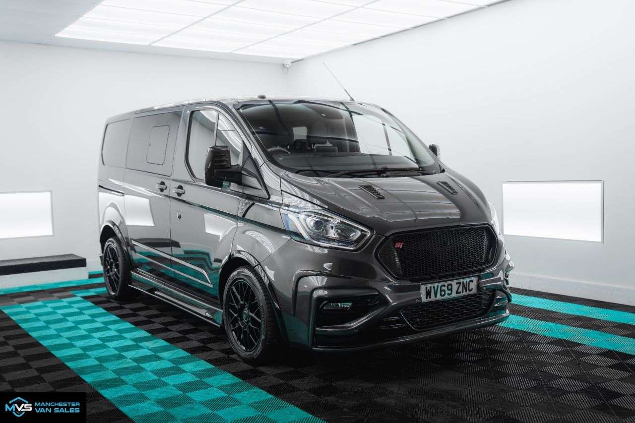 A 2019 FORD TRANSIT CUSTOM 2.0 300 LWB GT SPORT DCAB - 170BHP AUTO - TAILGATE - 6 SEATS A 2019 FORD TRANSIT CUSTOM 2.0 300 LWB GT SPORT DCAB - 170BHP AUTO - TAILGATE - 6 SEATS