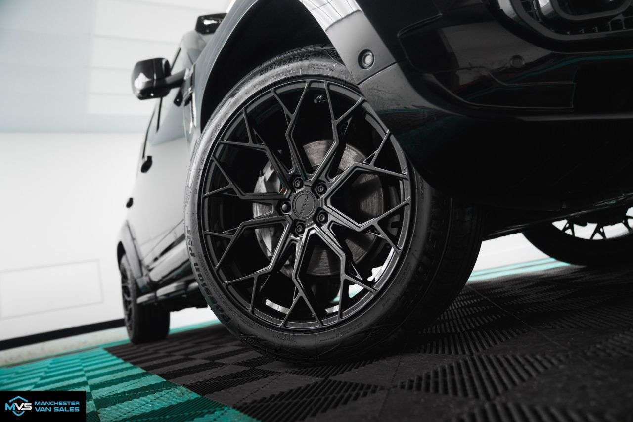 A 2023 LAND ROVER DEFENDER 3.0 D300 MHEV X-Dynamic HSE Hard Top 300BHP BLACK EDITION A 2023 LAND ROVER DEFENDER 3.0 D300 MHEV X-Dynamic HSE Hard Top 300BHP BLACK EDITION