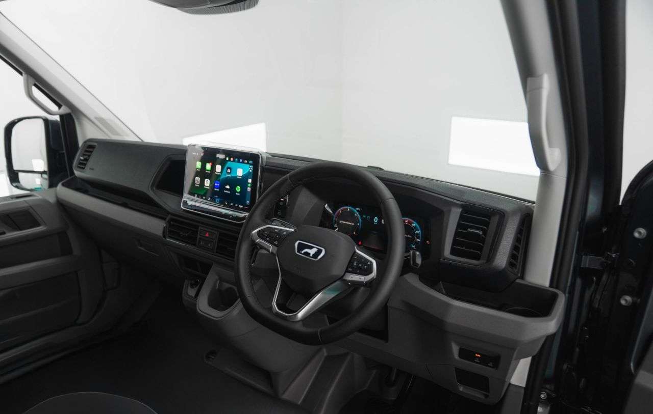 A 0 MAN TGE 2.0 LWB 4MOTION MCR EDITION 180BHP AUTO - PURE GREY - FULLY CODED A 0 MAN TGE 2.0 LWB 4MOTION MCR EDITION 180BHP AUTO - PURE GREY - FULLY CODED