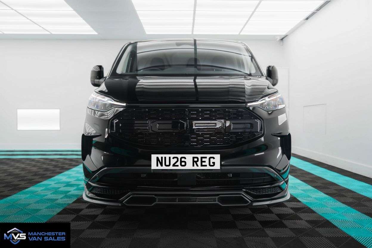 A 2026 FORD TRANSIT CUSTOM 2.0 LWB HALO X 170BHP AUTO DCAB - TAILGATE BLACK EDITION A 2026 FORD TRANSIT CUSTOM 2.0 LWB HALO X 170BHP AUTO DCAB - TAILGATE BLACK EDITION