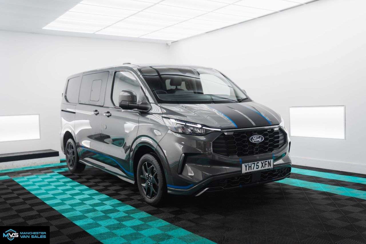 A 2025 FORD TRANSIT CUSTOM 2.0 320 SWB DCAB HALO X 170BHP AUTO SPORT - VERY HIGH SPEC - A 2025 FORD TRANSIT CUSTOM 2.0 320 SWB DCAB HALO X 170BHP AUTO SPORT - VERY HIGH SPEC -