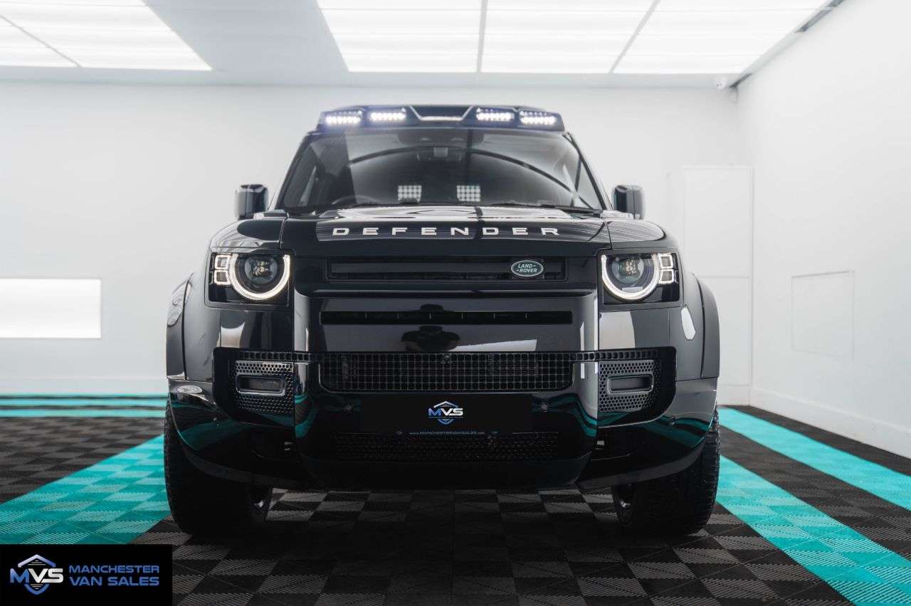 2024 LAND ROVER DEFENDER 90 2024 LAND ROVER DEFENDER 90