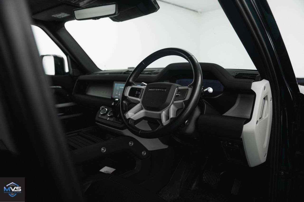 2025 LAND ROVER DEFENDER 110 2025 LAND ROVER DEFENDER 110