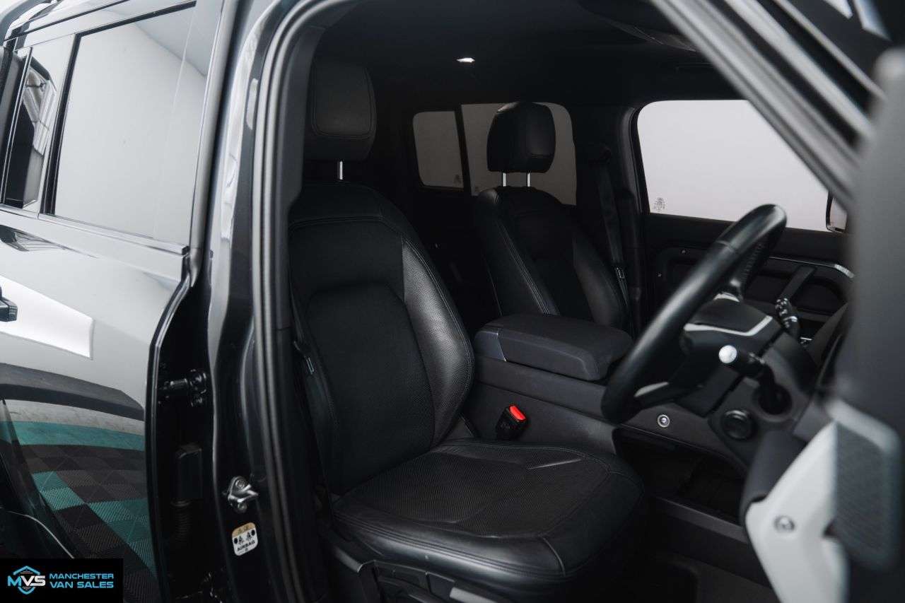 2025 LAND ROVER DEFENDER 110 2025 LAND ROVER DEFENDER 110