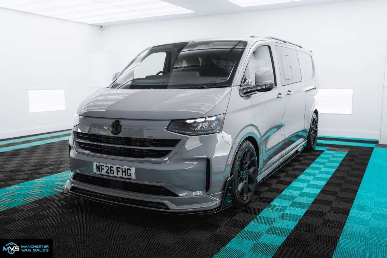 A 2026 VOLKSWAGEN TRANSPORTER 2.0 LWB XR SPORT EDITION 170BHP AUTO FACTORY KOMBI - LEATHER A 2026 VOLKSWAGEN TRANSPORTER 2.0 LWB XR SPORT EDITION 170BHP AUTO FACTORY KOMBI - LEATHER