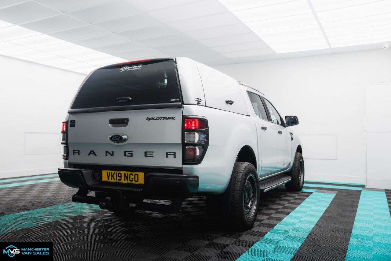 A 2019 FORD RANGER 3.2 TDCi Wildtrak 200BHP AUTO - TOP SPEC - UPGRADED WHEELS A 2019 FORD RANGER 3.2 TDCi Wildtrak 200BHP AUTO - TOP SPEC - UPGRADED WHEELS
