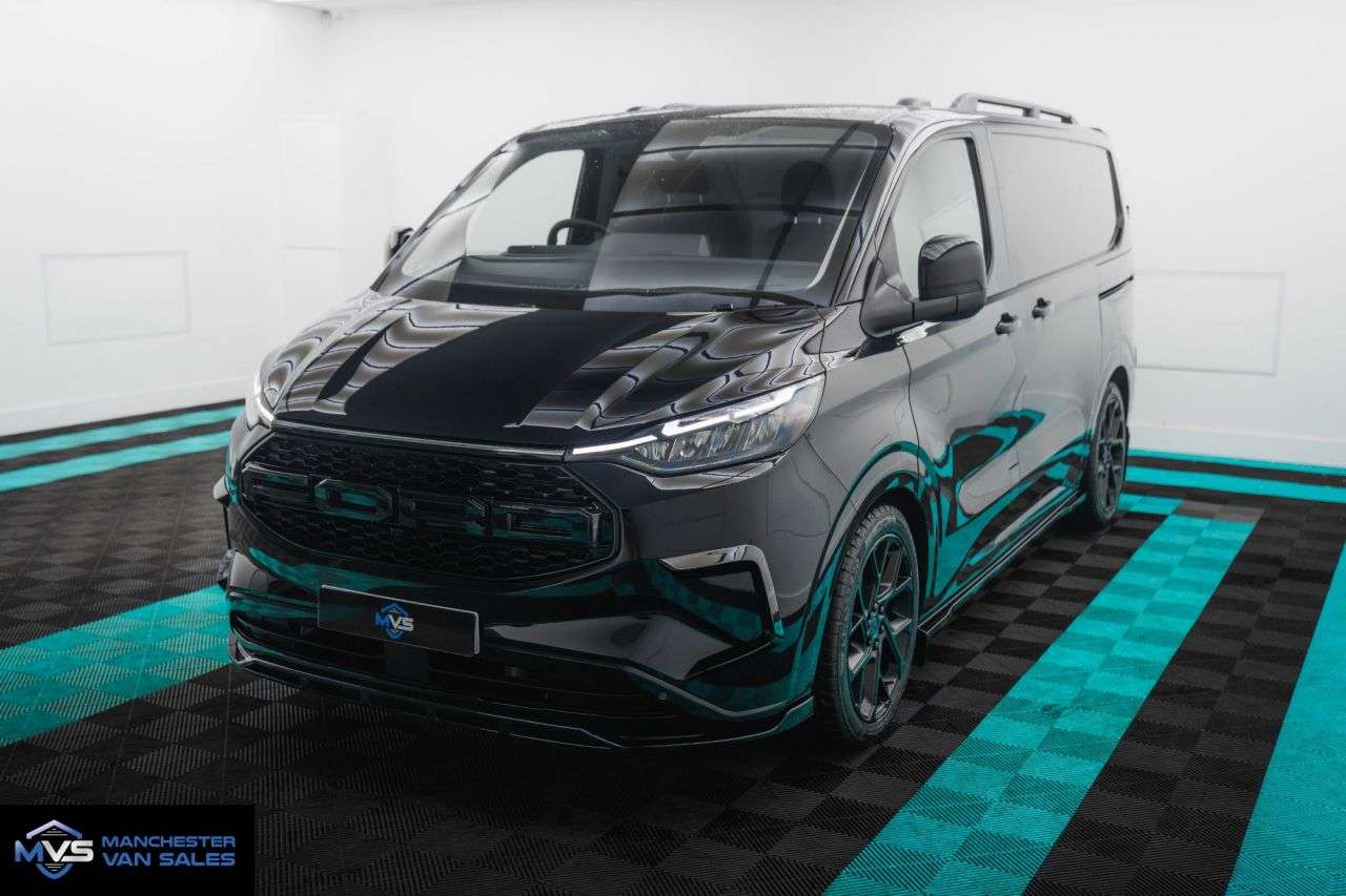 A 2025 FORD TRANSIT CUSTOM 2.5 320 PHEV MATRIX X SPORT EDITION 232BHP AUTO - ALLOYS A 2025 FORD TRANSIT CUSTOM 2.5 320 PHEV MATRIX X SPORT EDITION 232BHP AUTO - ALLOYS