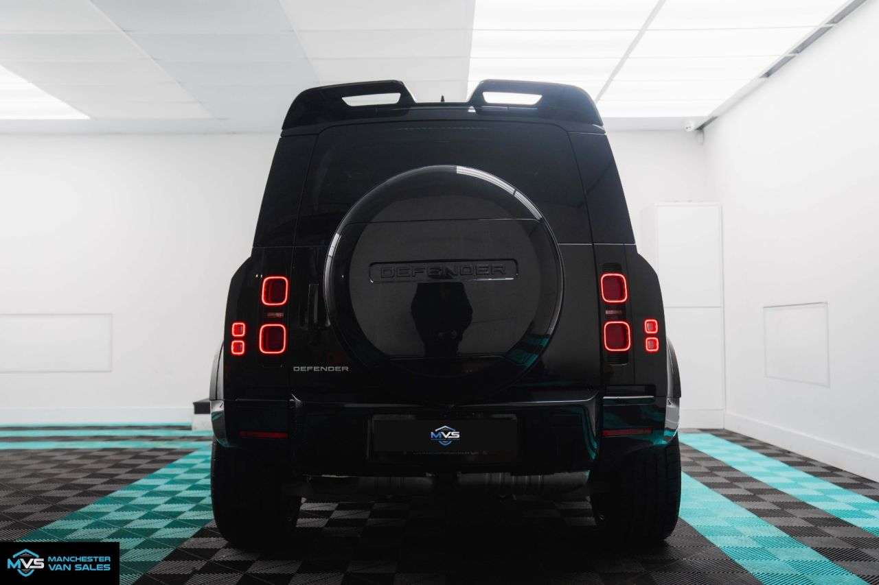 2025 LAND ROVER DEFENDER 2025 LAND ROVER DEFENDER