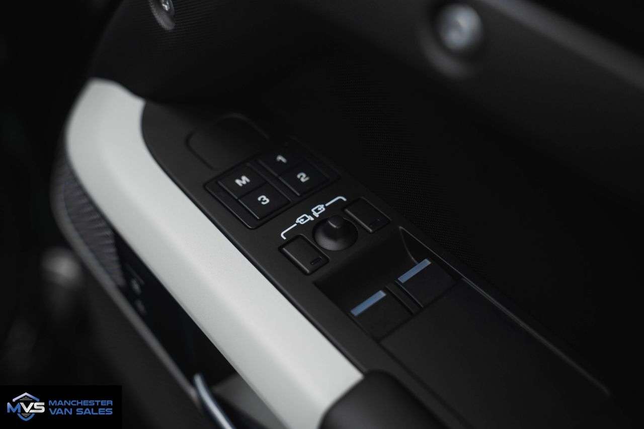 2025 LAND ROVER DEFENDER 2025 LAND ROVER DEFENDER