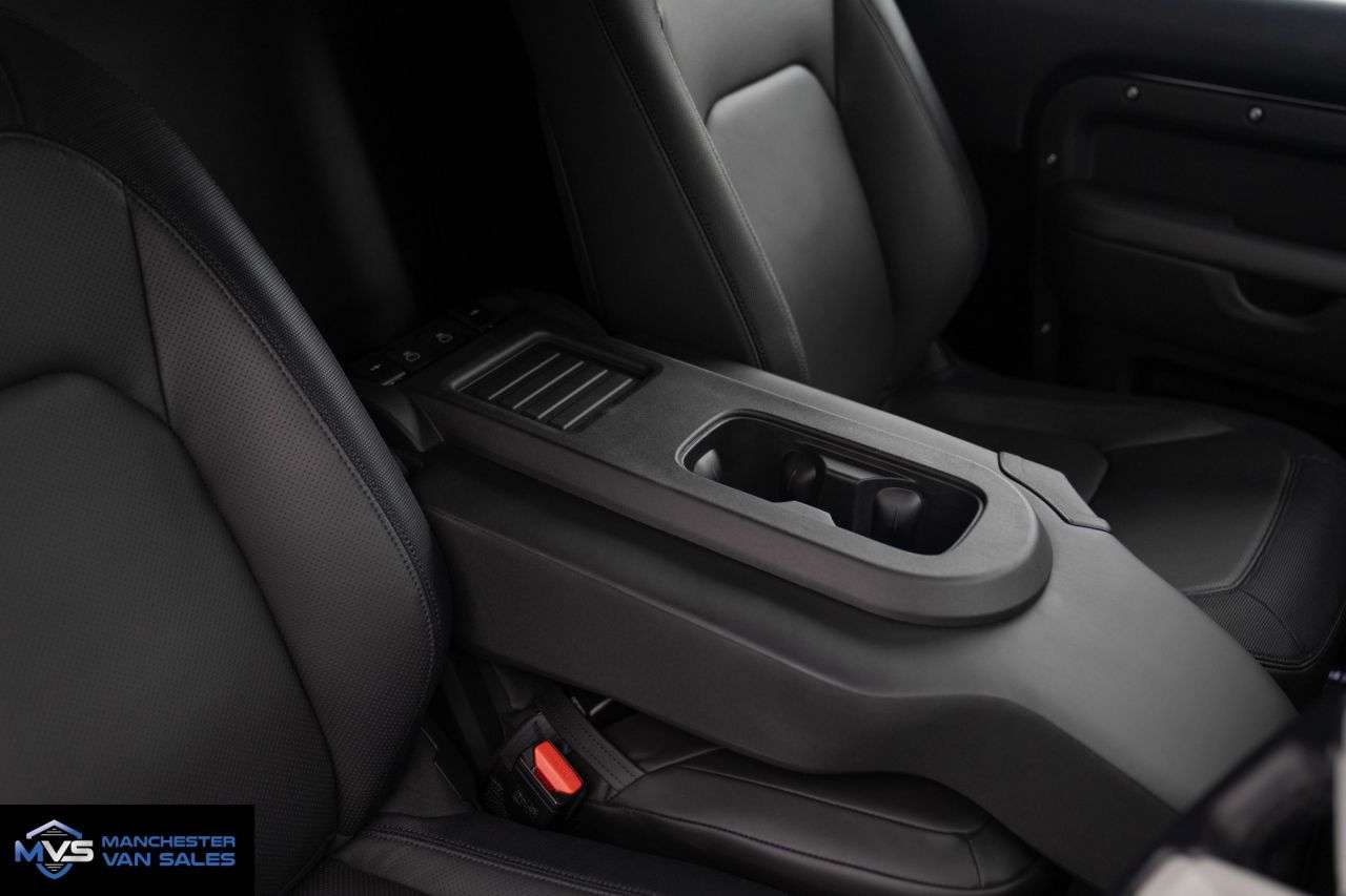 2025 LAND ROVER DEFENDER 2025 LAND ROVER DEFENDER