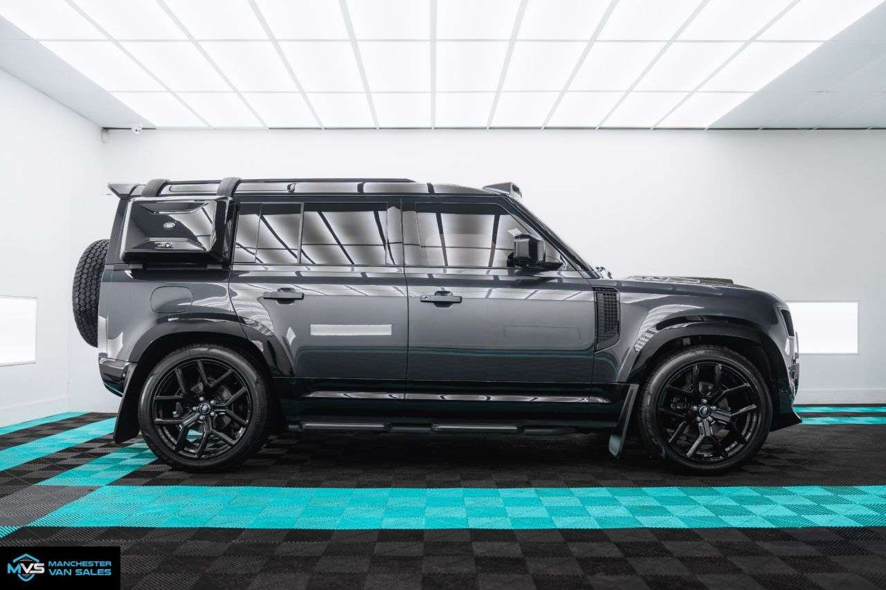 A 2025 LAND ROVER DEFENDER 3.0 D350 MHEV MCR WIDE ARCH X-Dynamic HSE Hard Top SUV 350BHP AUTO A 2025 LAND ROVER DEFENDER 3.0 D350 MHEV MCR WIDE ARCH X-Dynamic HSE Hard Top SUV 350BHP AUTO