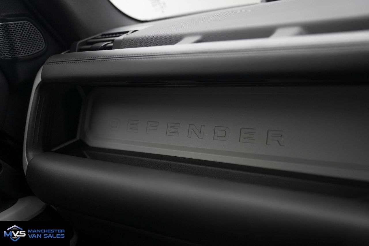 2025 LAND ROVER DEFENDER 2025 LAND ROVER DEFENDER