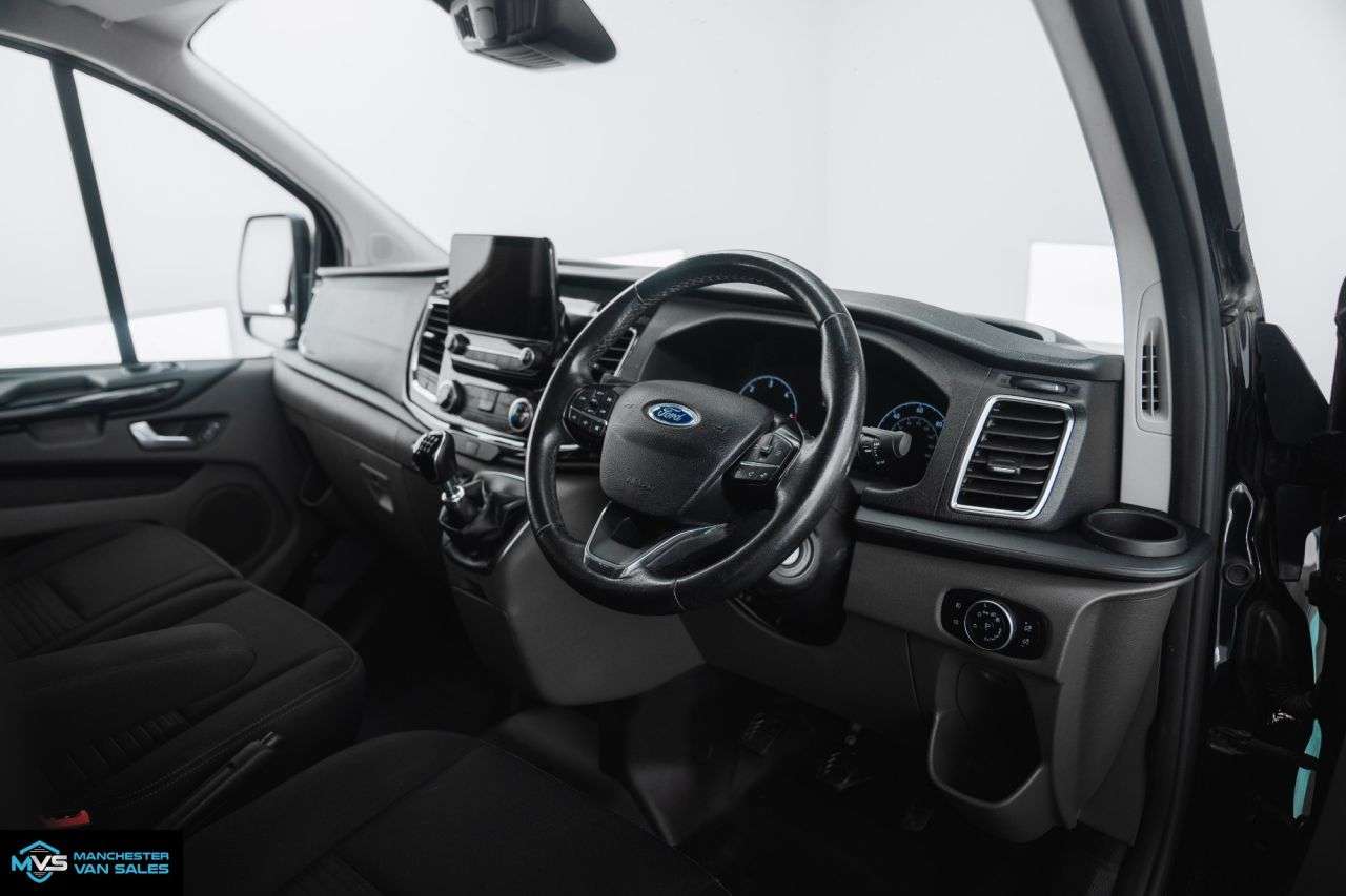 A 2019 FORD TRANSIT CUSTOM 2.0 320 SWB RS SPORT EDITION DCAB - 6 SEATS - 20" ALLOYS - TOP SPEC FINANCE A 2019 FORD TRANSIT CUSTOM 2.0 320 SWB RS SPORT EDITION DCAB - 6 SEATS - 20" ALLOYS - TOP SPEC FINANCE