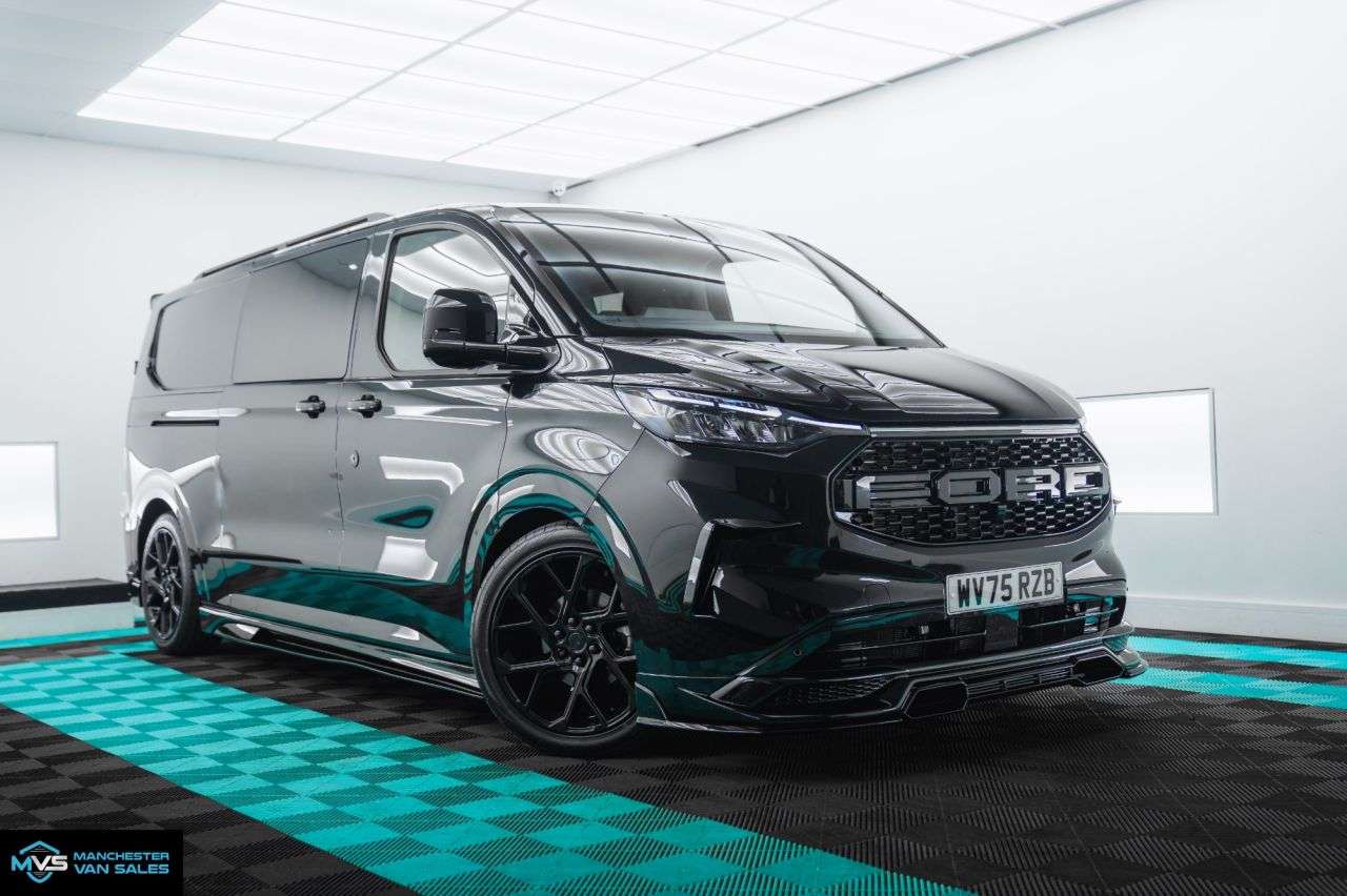 A 2025 FORD TRANSIT CUSTOM 2.0 320 LWB MCR SPORT EDITION AUTO - 20' ALLOYS - TOP SPEC A 2025 FORD TRANSIT CUSTOM 2.0 320 LWB MCR SPORT EDITION AUTO - 20' ALLOYS - TOP SPEC