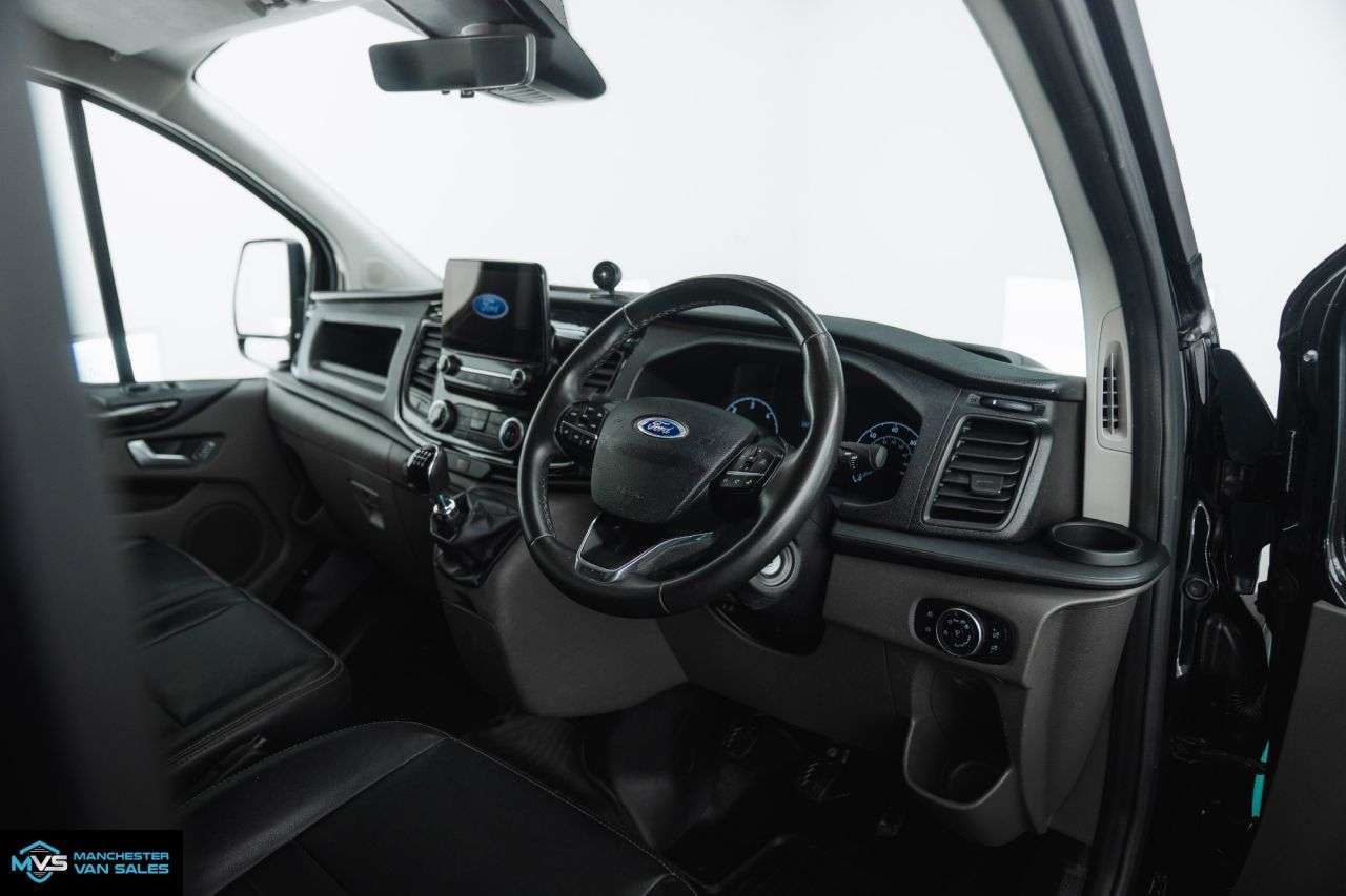 A 2023 FORD TRANSIT CUSTOM 2.0 340 TRAIL SWB 170BHP - VERY HIGH SPEC - NO VAT // NO VAT A 2023 FORD TRANSIT CUSTOM 2.0 340 TRAIL SWB 170BHP - VERY HIGH SPEC - NO VAT // NO VAT