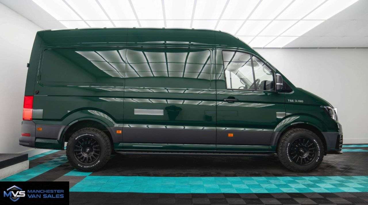 A 2026 MAN TGE 2.0 MWB FWD MCR EDITION 180 AUTO - ONTARIO GREEN A 2026 MAN TGE 2.0 MWB FWD MCR EDITION 180 AUTO - ONTARIO GREEN