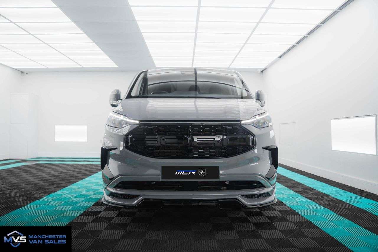A 2024 FORD TRANSIT CUSTOM 2.0 300 LWB MCR SPORTS EDITION AUTO - GREY MATTER - TOP SPEC A 2024 FORD TRANSIT CUSTOM 2.0 300 LWB MCR SPORTS EDITION AUTO - GREY MATTER - TOP SPEC