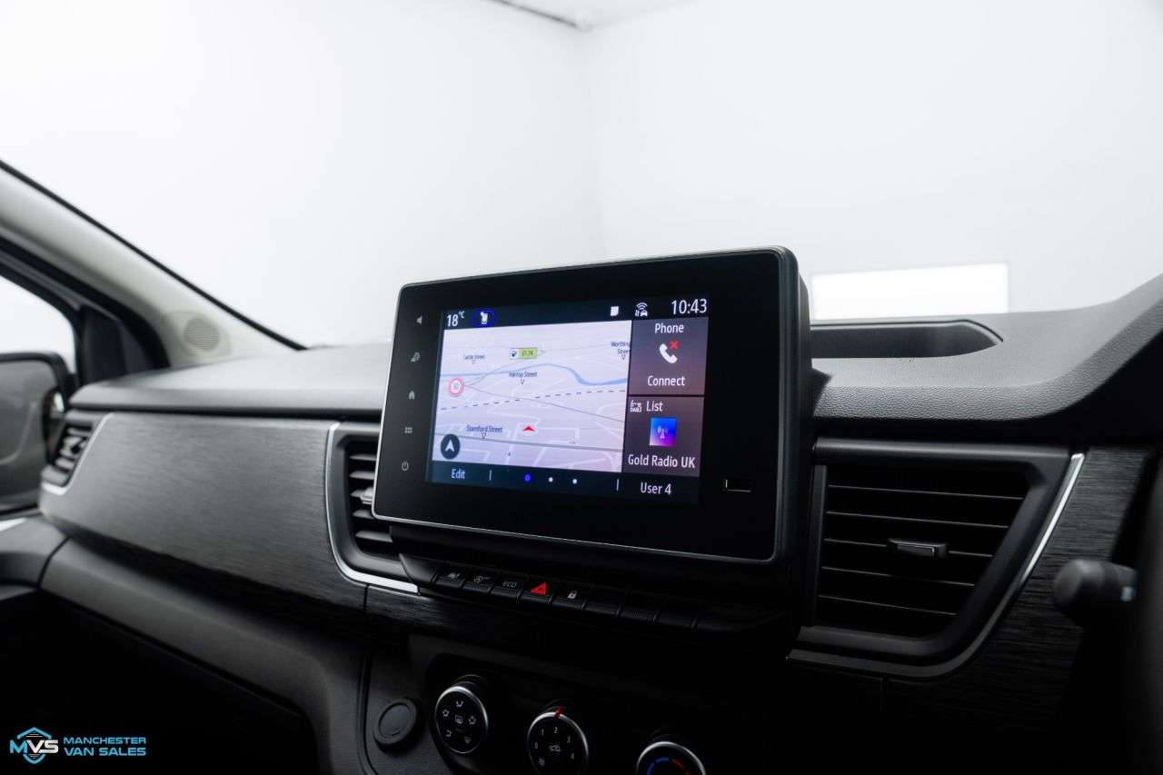 2024 RENAULT TRAFIC 2024 RENAULT TRAFIC