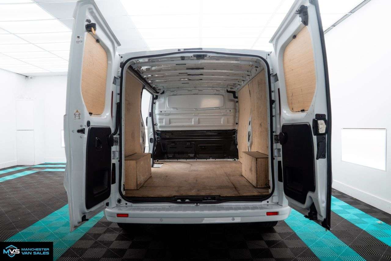 2024 RENAULT TRAFIC 2024 RENAULT TRAFIC