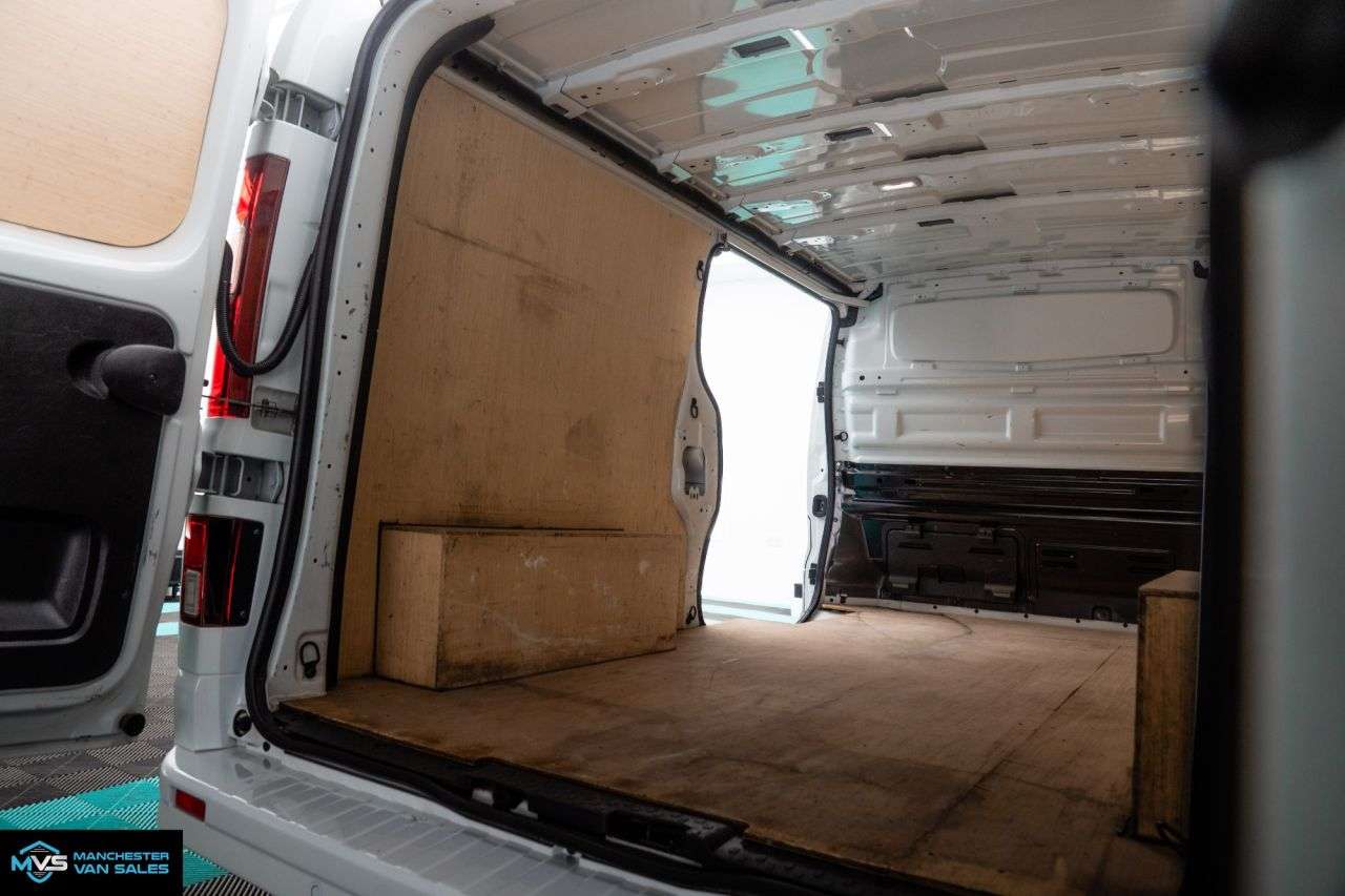 2024 RENAULT TRAFIC 2024 RENAULT TRAFIC