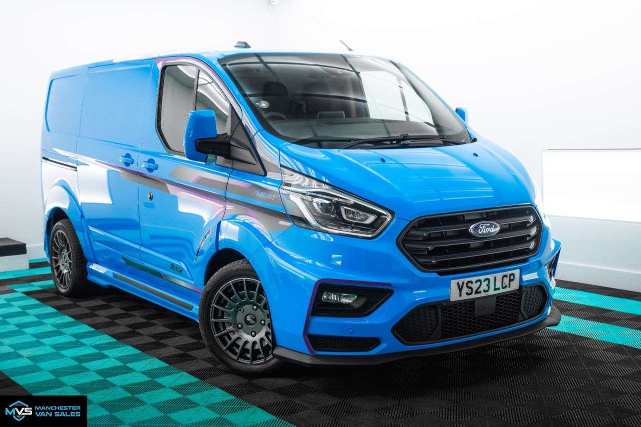 A 2023 FORD TRANSIT CUSTOM 2.0 320 SWB MS-RT 170BHP AUTO - ALCANTARA SEATS - TOP SPEC FINANCE WITH BAL A 2023 FORD TRANSIT CUSTOM 2.0 320 SWB MS-RT 170BHP AUTO - ALCANTARA SEATS - TOP SPEC FINANCE WITH BAL