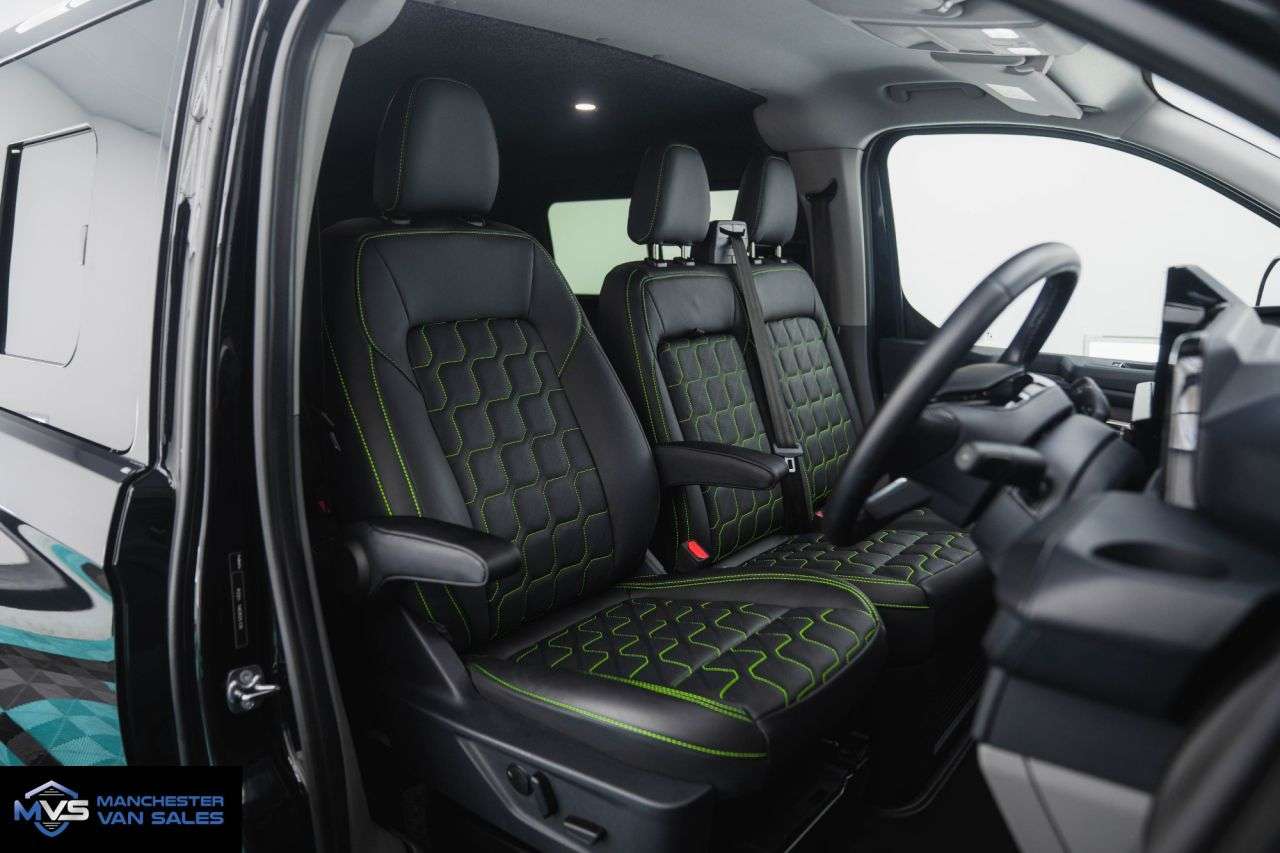 A 2026 FORD TRANSIT CUSTOM 2.0 320 LWB VENOM X 170BHP AUTO - LEATHER SEATS - LIGHTPOD A 2026 FORD TRANSIT CUSTOM 2.0 320 LWB VENOM X 170BHP AUTO - LEATHER SEATS - LIGHTPOD