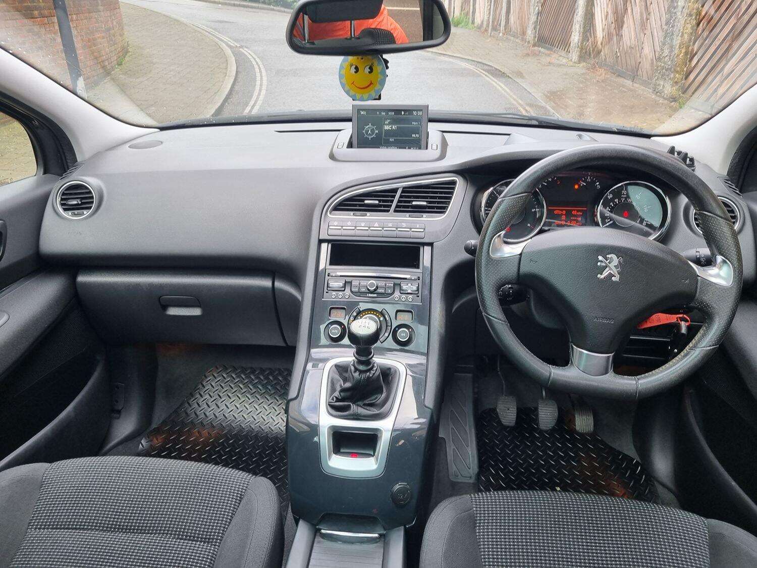 2016 PEUGEOT 5008 2016 PEUGEOT 5008