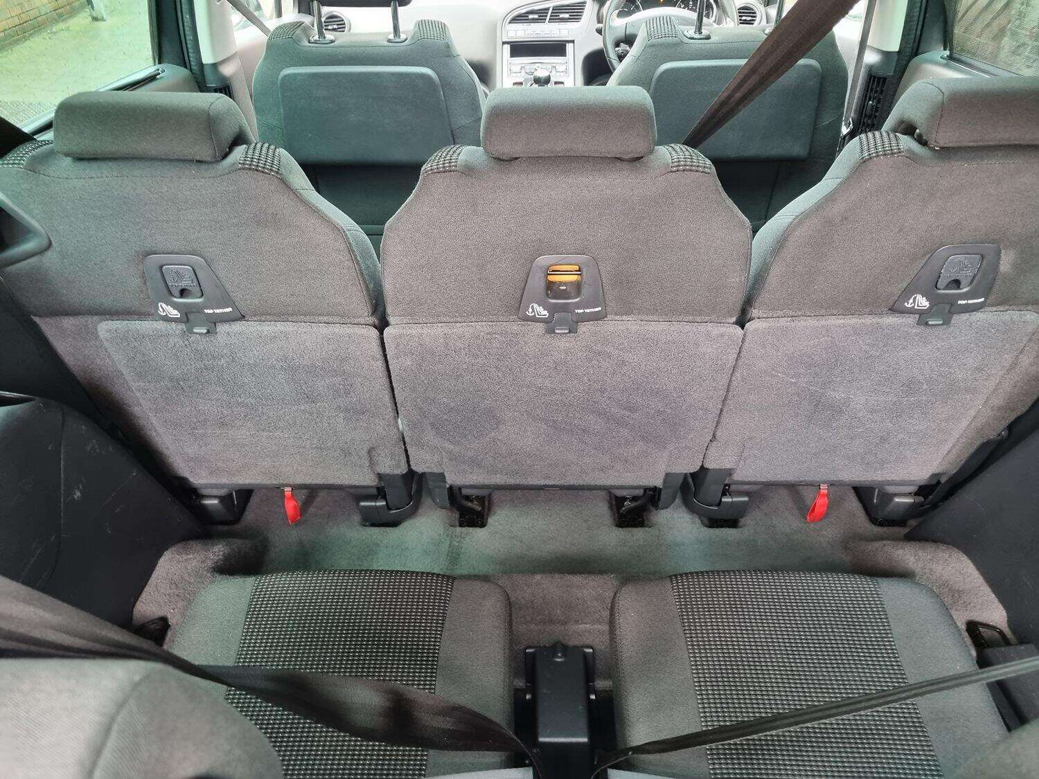 2016 PEUGEOT 5008 2016 PEUGEOT 5008