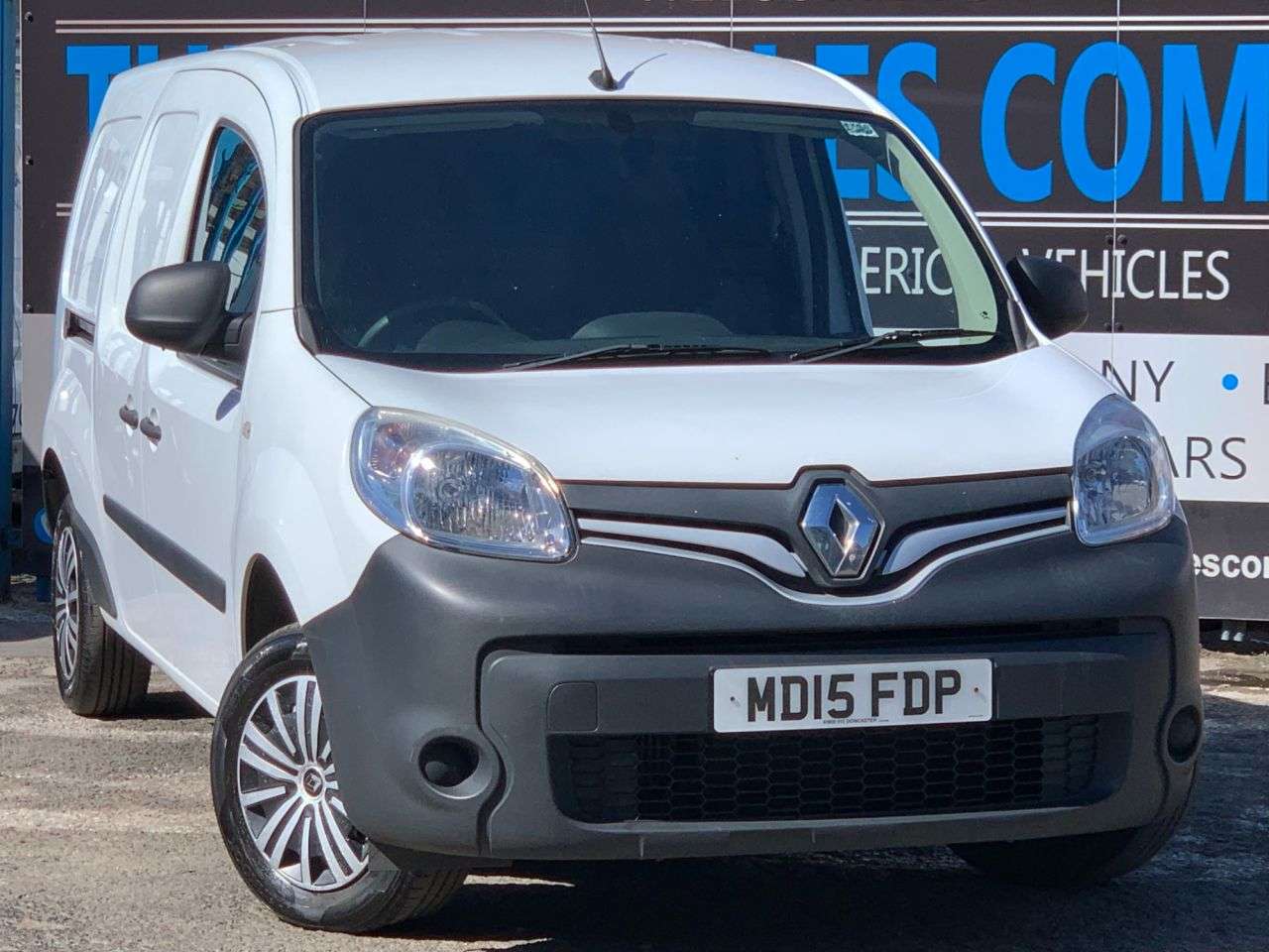 2015 RENAULT KANGOO MAXI 2015 RENAULT KANGOO MAXI