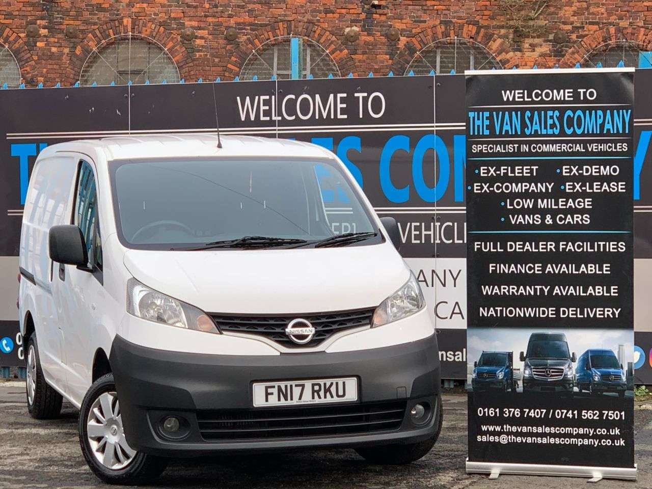 2017 NISSAN NV200 2017 NISSAN NV200