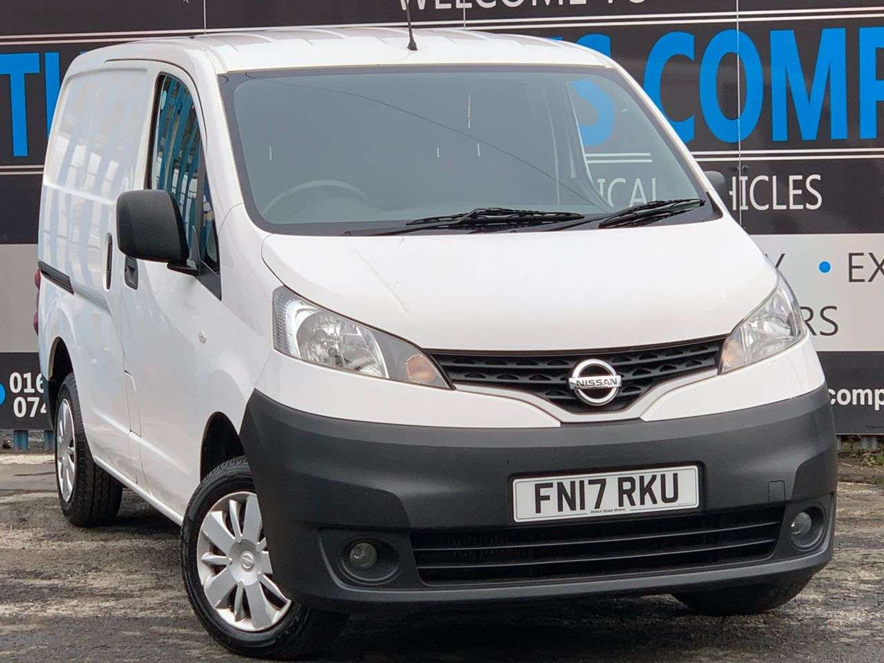 2017 NISSAN NV200 2017 NISSAN NV200