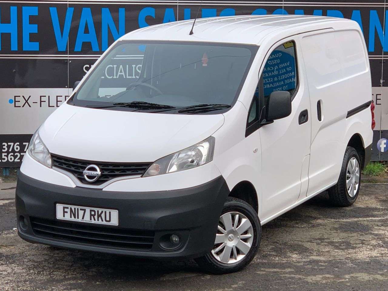 2017 NISSAN NV200 2017 NISSAN NV200