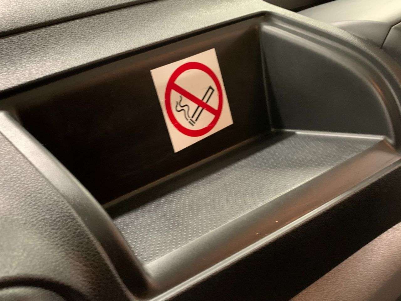 2017 NISSAN NV200 2017 NISSAN NV200