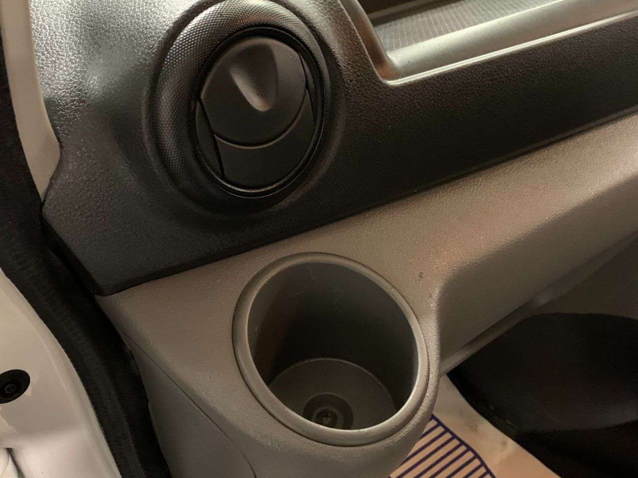 2017 NISSAN NV200 2017 NISSAN NV200